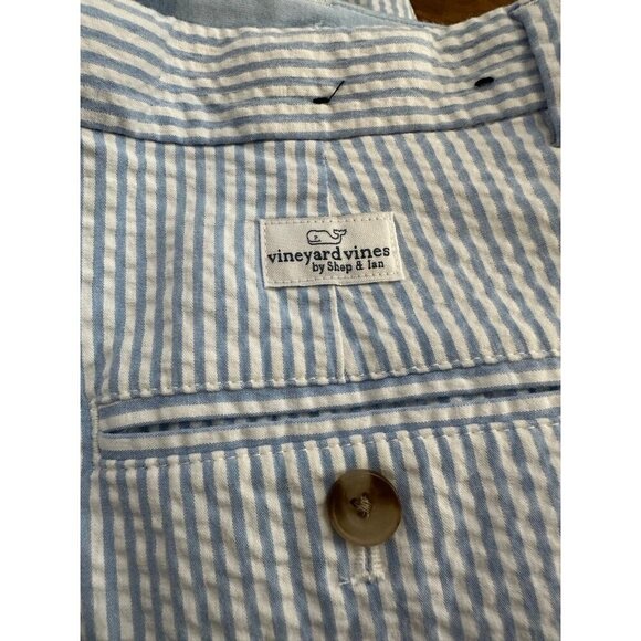 Vineyard Vines striped seersucker shorts - Picture 5 of 5